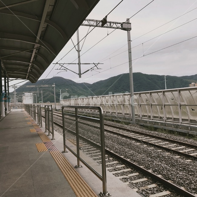 기차길,기차,기차역,철도,train,rain