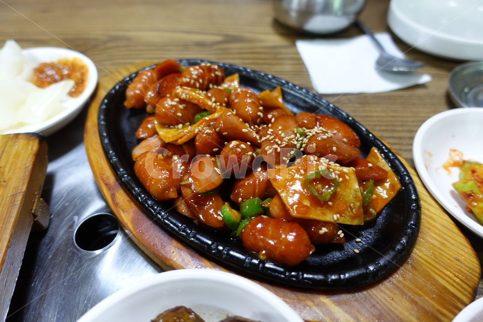 소세지,소세지볶음,소시지,sausage,한식,반찬,식사,요리,음식,meal,food,음식,식재료,요리,food,cook,meal,dishes,food reserves,한식,한국음식,한국요리,korean food,korean dishes,korean meal,korean cook