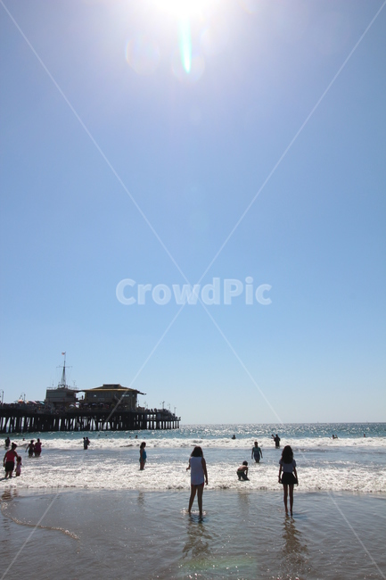 바다,해변,파도,산타모니카,한낮의해변,로드66,시원한바다,sea,beach,wave,sunshine,santamomica,california,66,road66,사람들,대중,군중,other people,crowd,인물실루엣,사람실루엣,character silhouette,human silhouette,human,인간,person,사람,water,물,waterfront,워터 프론트