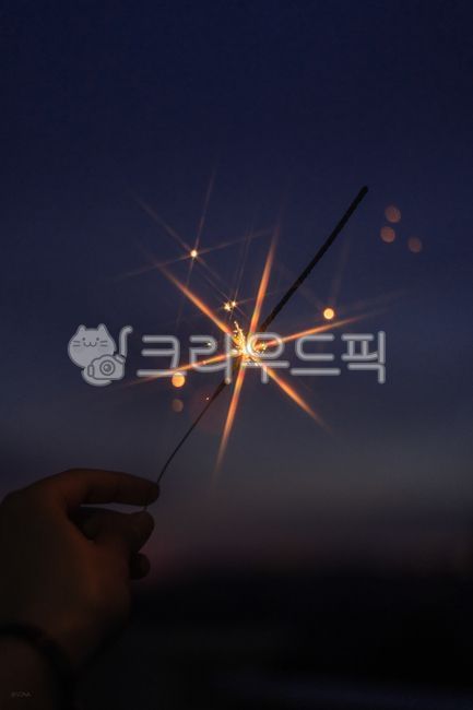 flare,sparkla,cross filter,blue,outdoors,light,sunset,Emotion,Fireworks