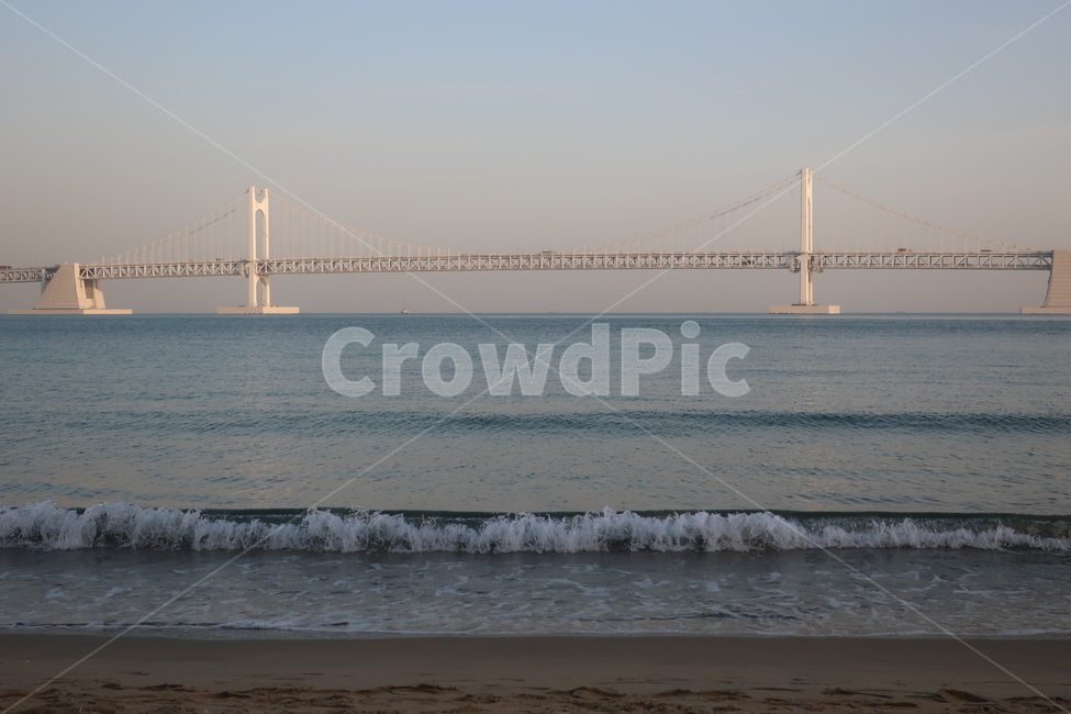 부산,광안리,광안대교,해상,복층,교량,도로,교통,현수교,풍경,해변,바다,beach,sea,랜드마크,landmark,tourist attraction,한국랜드마크,한국관광지,한국명소,korea landmark,korea tourist attraction
