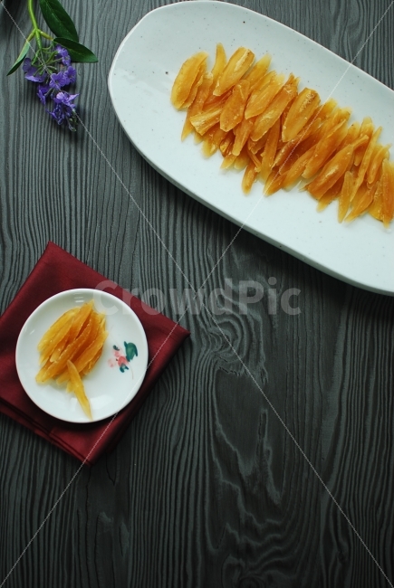 도라지,도라지정과,추석선물,선물,부모님선물,건강,보라색,전통,전통음식,음식,추석음식,선물세트,정성,가을음식,가을,뿌리채소,보약,건강음식,도라지음식,어른선물,한국전통,한국문화,korean traditional,korean culture,기념일,축하,anniversary,congratulation,celebrate,celebration,음식,식재료,요리,food,cook,meal,dishes,food reserves,채소,야채,vegetables,한식,한국음식,한국요리,korean food,korean dishes,korean meal,korean cook,연출,컨셉,콘셉,direction,concept