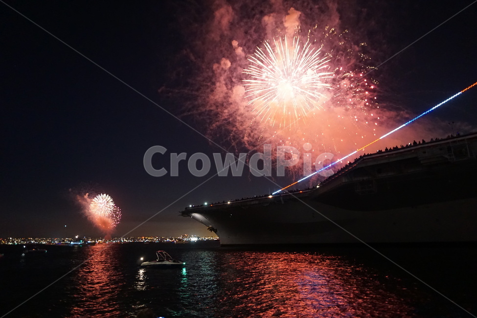 sandiego,캘리포니아,불꽃,야경,항공모함,불꽃놀이,야경,밤,풍경,nightscape,night,landscape,축제,행사,festival,carnival,event,nature,자연,outdoors,옥외,fireworks