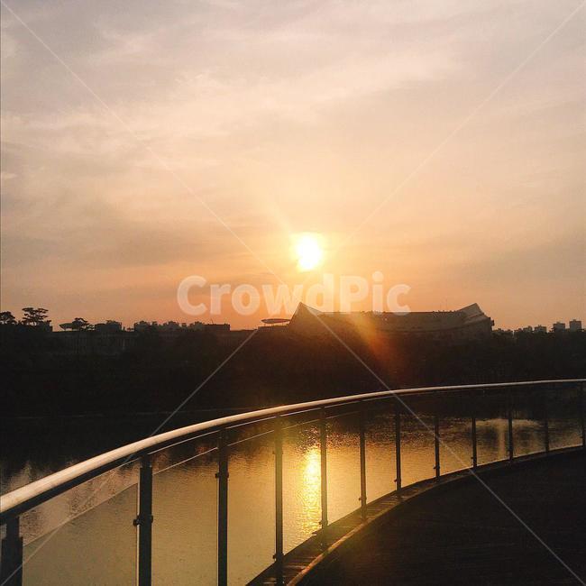 light,빛,flare,플레어,building,햇빛,sunlight,bridge,건물,다리