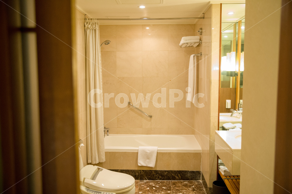indoors,화장실,옥내,room,bathroom,샤워실