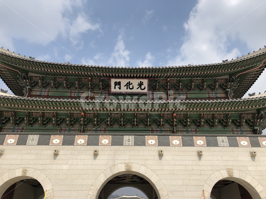 한국,서울,경복궁,한옥,기와집,기와,건축물,한국건축물,동양건축물,문화유산,궁,고궁,korea,korean,한국전통,한국문화,korean traditional,korean culture,랜드마크,landmark,tourist attraction,한국랜드마크,한국관광지,한국명소,korea landmark,korea tourist attraction