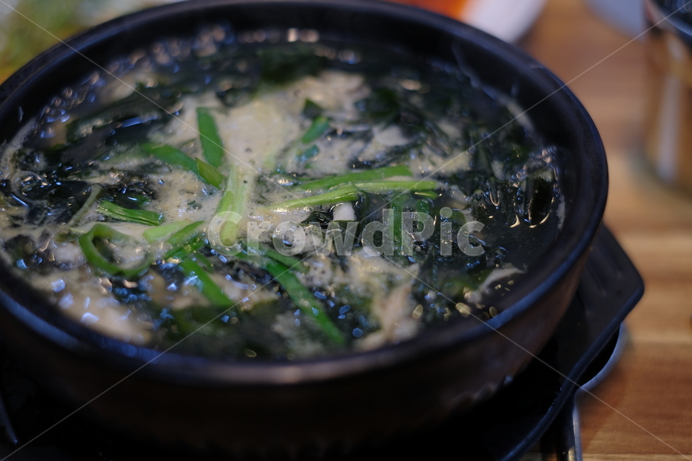 국밥,굴국밥,겨울철,별미,음식,음식,식재료,요리,food,cook,meal,dishes,food reserves,한식,한국음식,한국요리,korean food,korean dishes,korean meal,korean cook