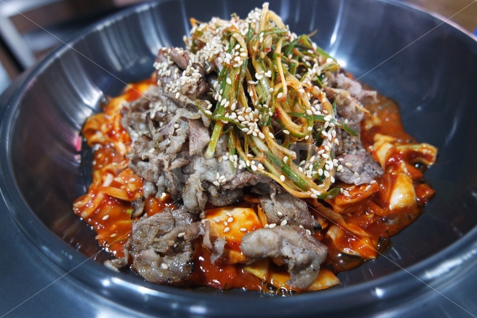 고추장불고기,불고기,저녁밥상,맛집,밥,저녁,연인,데이트,음식,식재료,요리,food,cook,meal,dishes,food reserves,육류,고기,meat