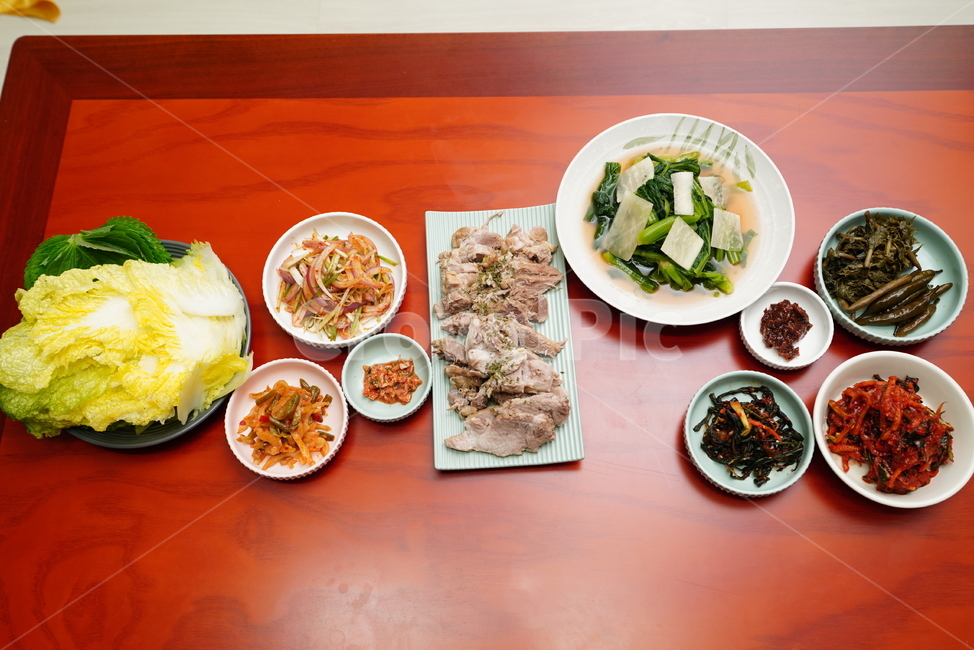 음식,고기,육류,육식,김치,물김치,한식,한국,식사,안주,반찬,먹거리,푸드,food,보쌈,수육,음식,식재료,요리,food,cook,meal,dishes,food reserves