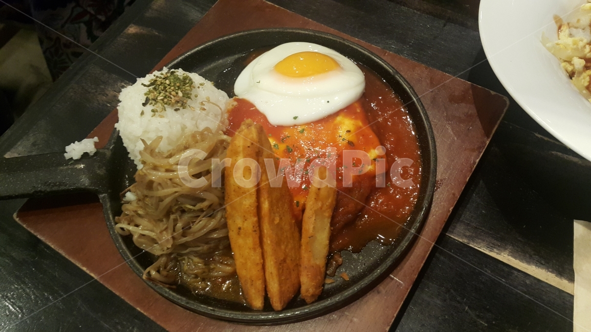스테이크,데이트사진,음식,감자튀김,숙주나물,음식,식재료,요리,food,cook,meal,dishes,food reserves