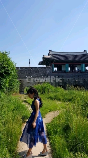 사람,인물,순수,여유,화성,한국전통,한국문화,korean traditional,korean culture,사람,인물,인간,human,person,여성,여자,woman,female,lady,건축물,건물외관,exterior,building,structure,architecture,construction