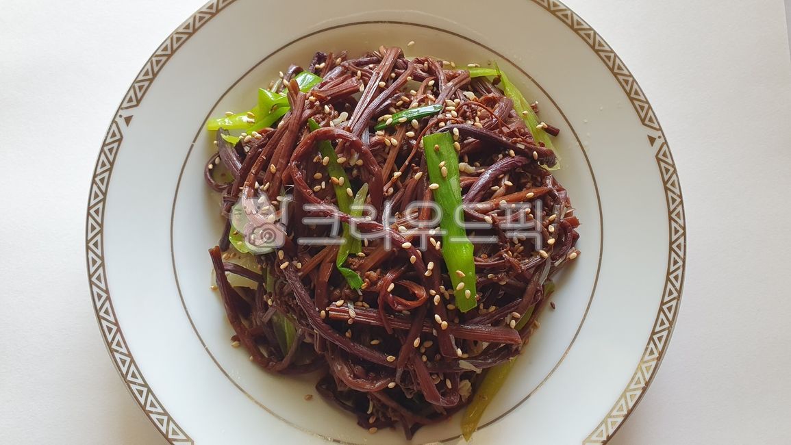 고사리나물볶음,말린고사리나물볶음,고사리볶음,고사리나물,삶은고사리나물볶음,고사리요리,고사리,food,음식,볶음요리