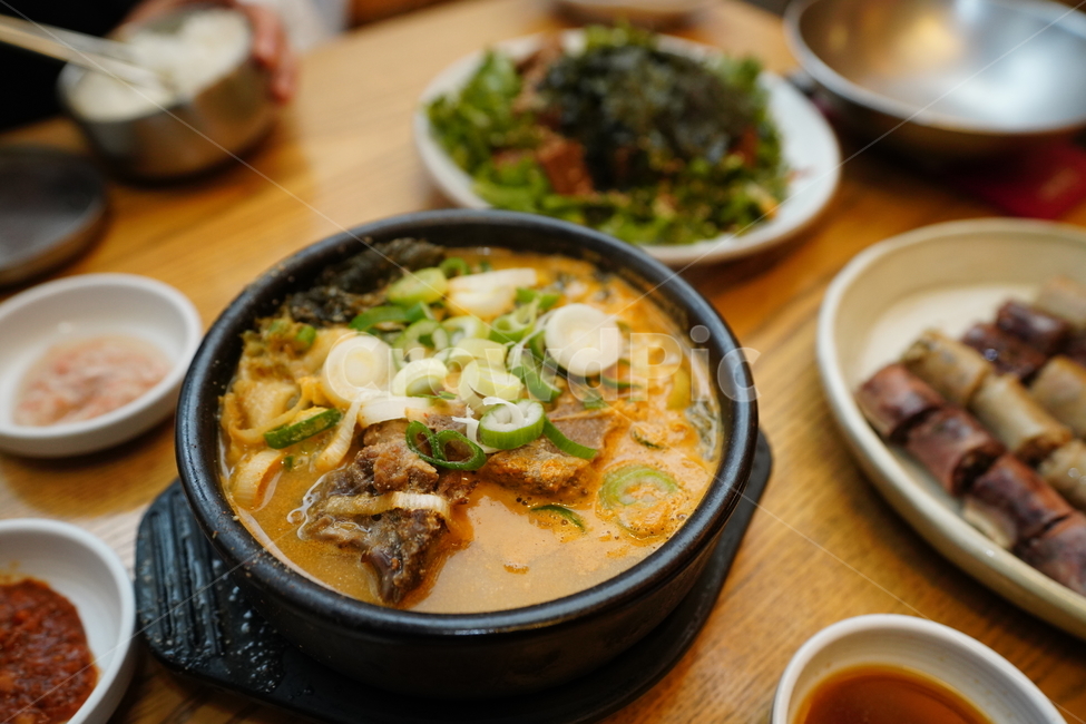 해장국,음식,식사,안주,먹방,한식,푸드,food,육식,육류,먹거리,음식,식재료,요리,food,cook,meal,dishes,food reserves,한식,한국음식,한국요리,korean food,korean dishes,korean meal,korean cook