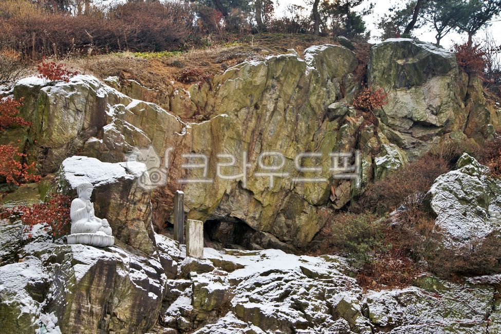 rock,buddhist temple,Mangyeongam,hermitage,Seongnam city,Rockcarved seated Buddha,Chilseong Faith