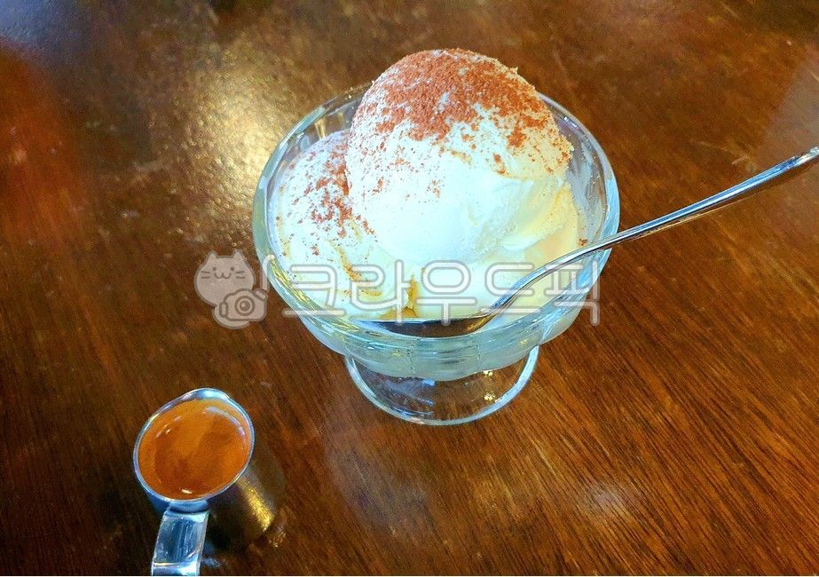 커피,아이스크림,아포카토,카페,달콤한,디저트,coffee,cafe,icecream,afocato,sweet,desert,eating