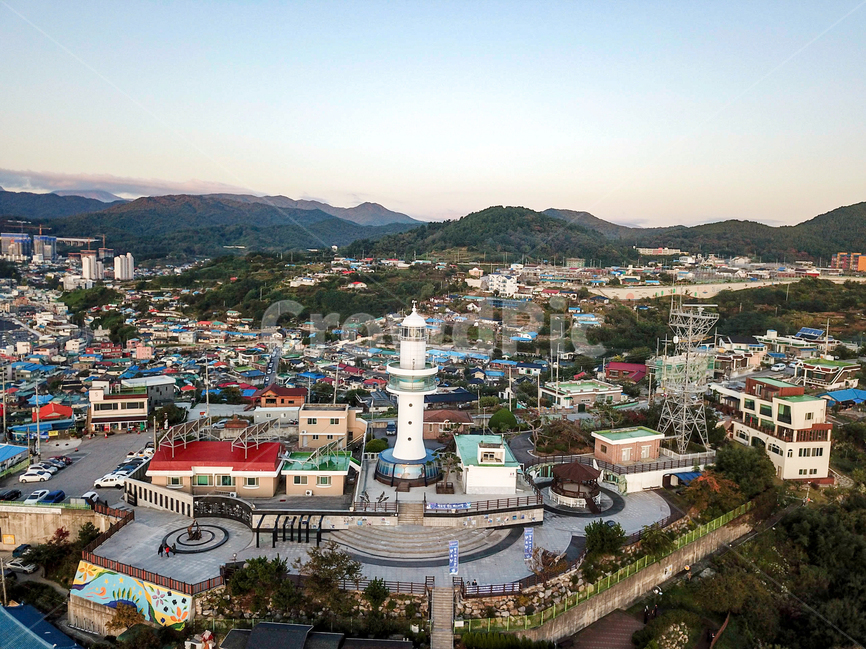 묵호등대,호등대마을,논골담길,동해시,동해안,도시,풍경,city,landscape,한국도시풍경,한국도시경관,korea cityscape,nature,자연,경치,outdoors,옥외,scenery,aerial view,조감도,building,건물,시티,town,urban,어반,downtown,도심