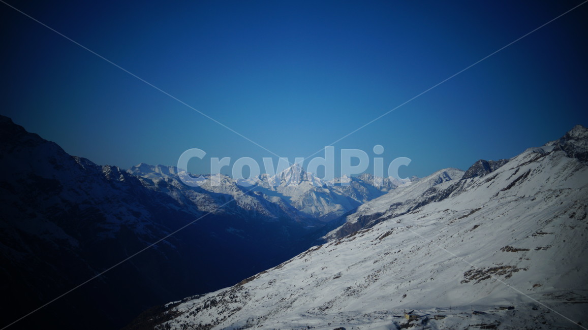 마터호른,눈,산,푸른하늘,설산,스위스,겨울,계절,winter,season,자연,풍경,nature,landscape,outdoors,옥외,mountain,mountain range,산맥