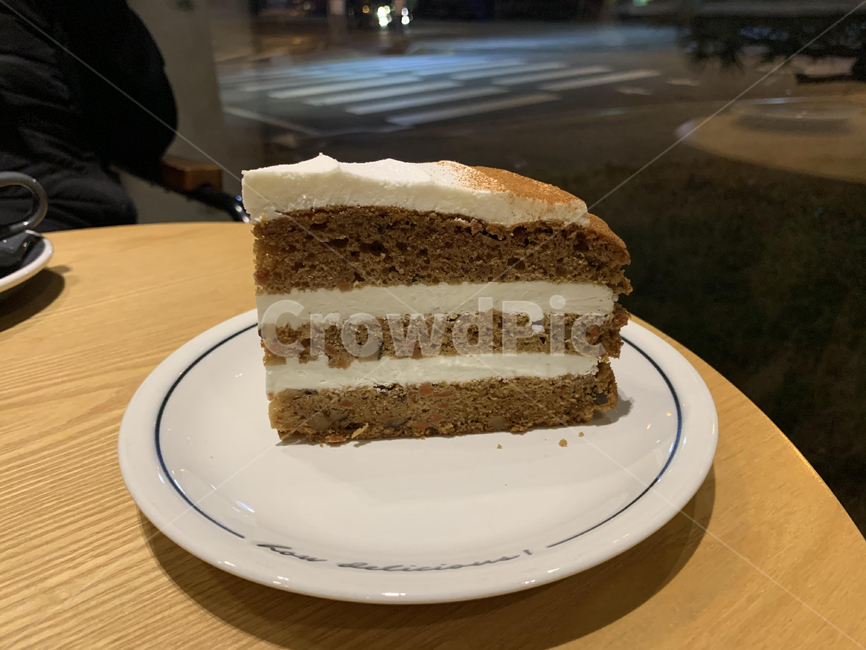 당근,케잌,cake,접시,카페,유리,테이블