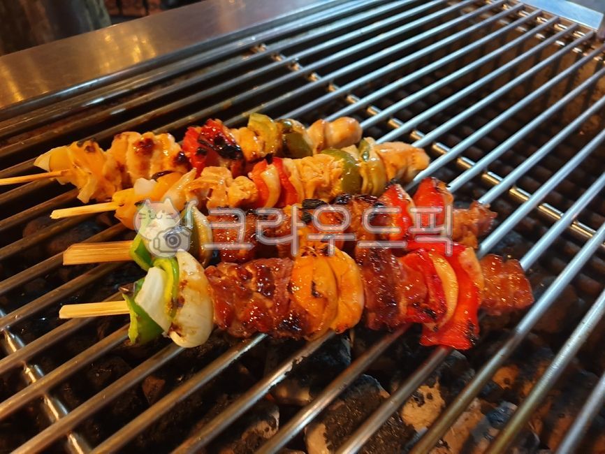 BBQ,Grilled skewers,street food,Bangkok food,Southeast Asian food,Skewers,food