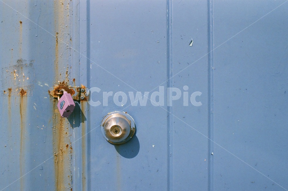 하늘색,자물쇠,손잡이,컨테이너,lock,doorhandle,container,컨테이너박스,locker