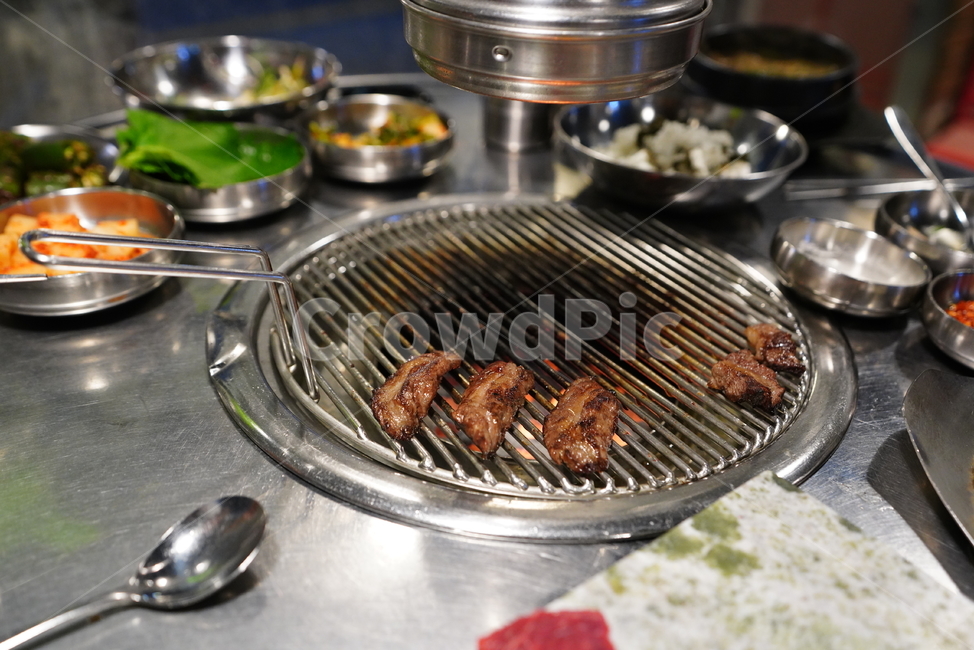 한우,소고기,육류,육식,한식,식사,음식,푸드,안주거리,먹거리,구이,술안주,숟가락,spoon,음식,식재료,요리,food,cook,meal,dishes,food reserves,육류,고기,meat,한식,한국음식,한국요리,korean food,korean dishes,korean meal,korean cook