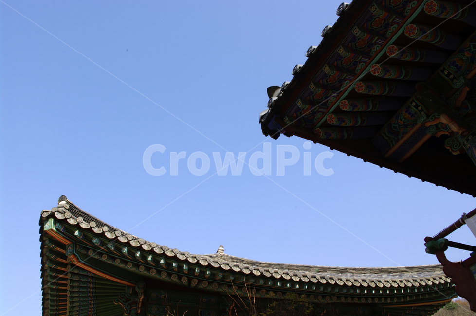 하늘,지붕,전통,기와지붕,단청,전통문양,한국전통,한국문화,korean traditional,korean culture,건축물,건물외관,exterior,building,structure,architecture,construction