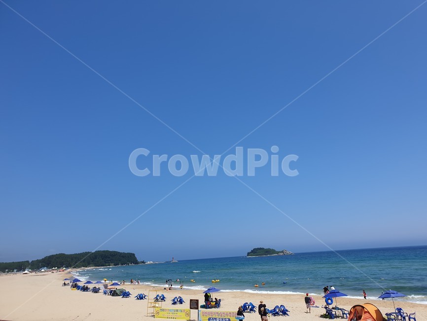 하늘,바다,해수욕장,푸른하늘,배경,풍경