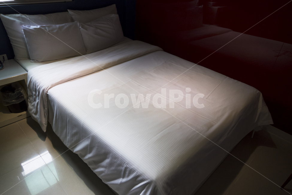 호텔,모텔,여행,숙박,베드,침구,이불,베게,쿠션,침대,인테리어,실내디자인,interior design