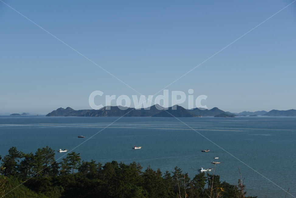 섬,바다,배,해안선,자연,outdoors,nature,sea,coast,연안,자연,풍경,nature,landscape,옥외,land,땅,ocean,대양,water,물,shoreline