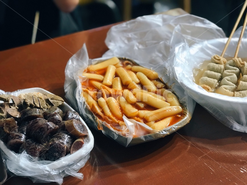 떡볶이,순대,튀김,김말이,오징어튀김,간,음식,식사,분식,음식,식재료,요리,food,cook,meal,dishes,food reserves,한식,한국음식,한국요리,korean food,korean dishes,korean meal,korean cook
