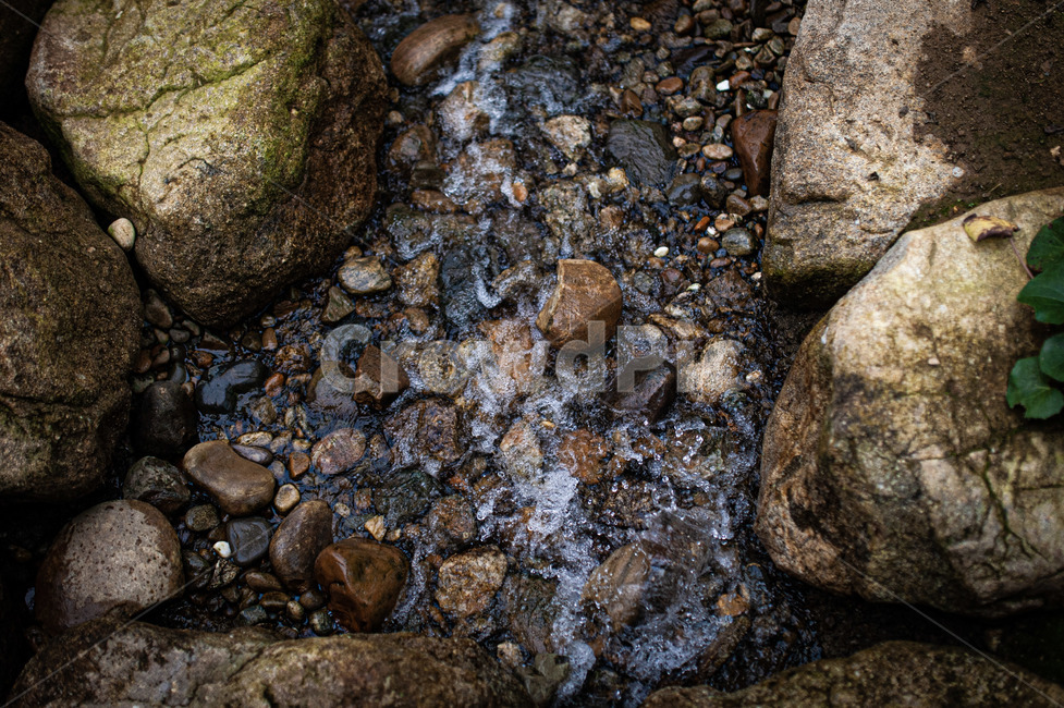 자갈,gravel,ground,물,water,시냇물,자연,nature