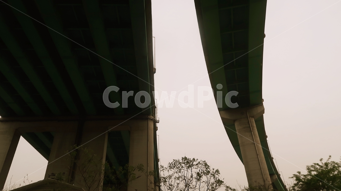 고가도로,도로,밑,아래,초록,그린,콘크리트,다리,하이패스,길,구조,traffic,highway,overpass,architecture,structure,road,concrete,construction,design,street,way,highwayoverpass,건축물,건축