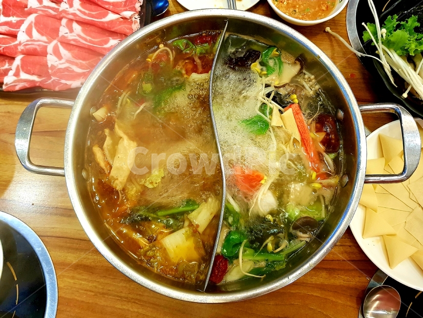 음식,중식,훠궈,샤브샤브,chinesefood,dish,food,음식,식재료,요리,food,cook,meal,dishes,food reserves,중식,중국음식,중화요리,chinese food,chinese dishes,chinese meal,chinese cook