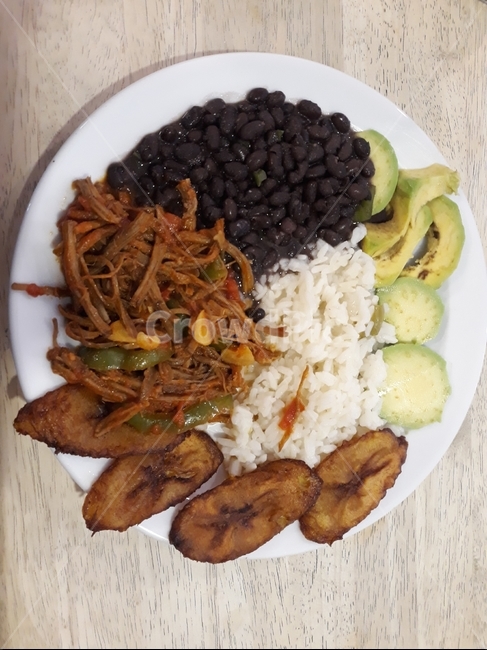 베네수엘라,음식,food,healthy,아보카도,검은콩,돼지고기,건강식