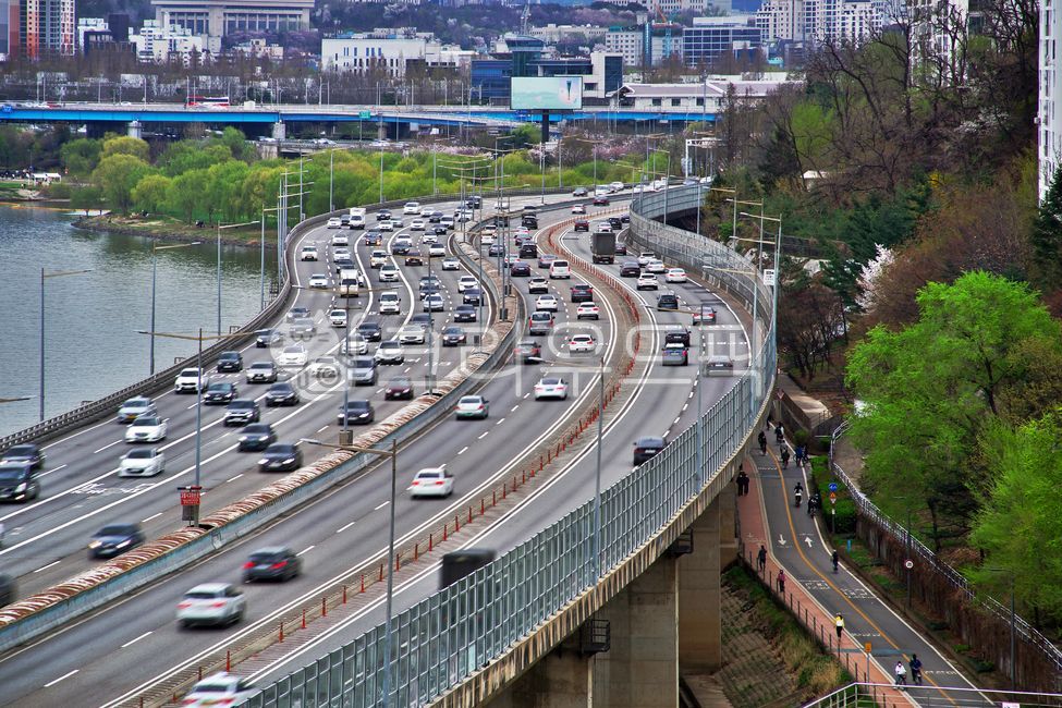 한강,한강풍경,올림픽대로,흑석동,도로,자동차도로,서울,도심풍경,교통,교통수단,traffic,transportation