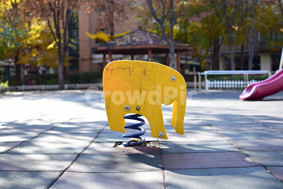 놀이공간,playarea,운동장,playground,코끼리,노랑