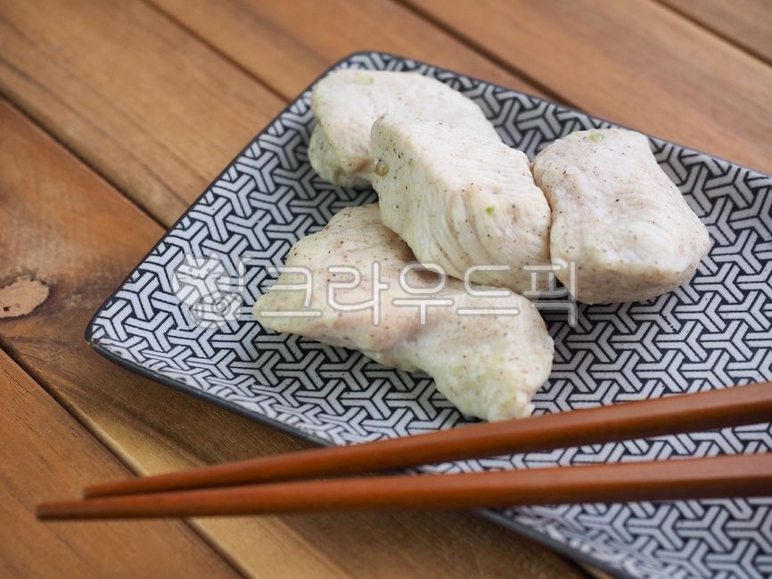 닭고기,닭가슴살,고기,단백질,생닭,음식,요리재료,신선한,날것,요리준비,닭,배경,다이어트식품,건강한식생활,요리하지않은,음식재료,식품상태,chickenbreast,meat,protein,rawchicken,food,cookingingredients,fresh,raw,cookingpreparation,chicken,background,dietfood,healthyeating,uncooked,foodingredients,foodcondition,음식,식재료,요리,food,cook,meal,dishes,food reserves