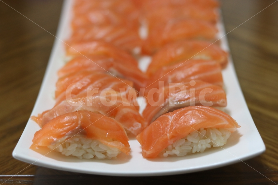 연어,연어초밥,스시,일식,음식,식재료,요리,일본,일본요리,일본음식,food,cook,japanesefood,밥,회,쌀밥,식사,접시,식량,식자재,생선,수산물,해산물,음식,식재료,요리,food,cook,meal,dishes,food reserves,수산물,해산물,fishery products,seafood,일식,일본음식,일본요리,Japanese food,Japanese dishes,Japanese meal,Japanese cook