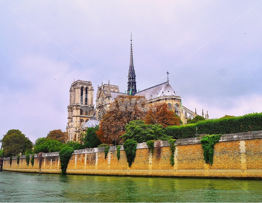 해외,프랑스,파리,노트르담성당,센강,euro,france,paris,랜드마크,landmark,tourist attraction,해외,외국,세계,foreign,oversea,world,세계랜드마크,해외랜드마크,외국랜드마크,world landmark,world tourist attraction,건축물,건물외관,exterior,building,structure,architecture,construction,castle,성,건물,steeple,뾰족한 탑,tower,탑,spire,첨탑,fort,요새,moat,해자 외호