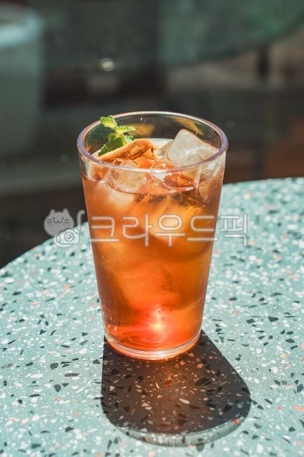 beverage,cafe beverage,beverage,drink,cool,ice,cup,cup,black tea,tea,iced tea,icetea