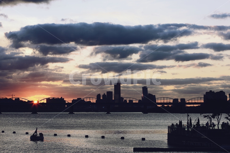 석양,노을,구름,하늘,skyview,river,강,한강,hanriver,sunset,실루엣,도시,풍경,city,landscape,한국도시풍경,한국도시경관,korea cityscape,실루엣,그림자,silhouette,shadow