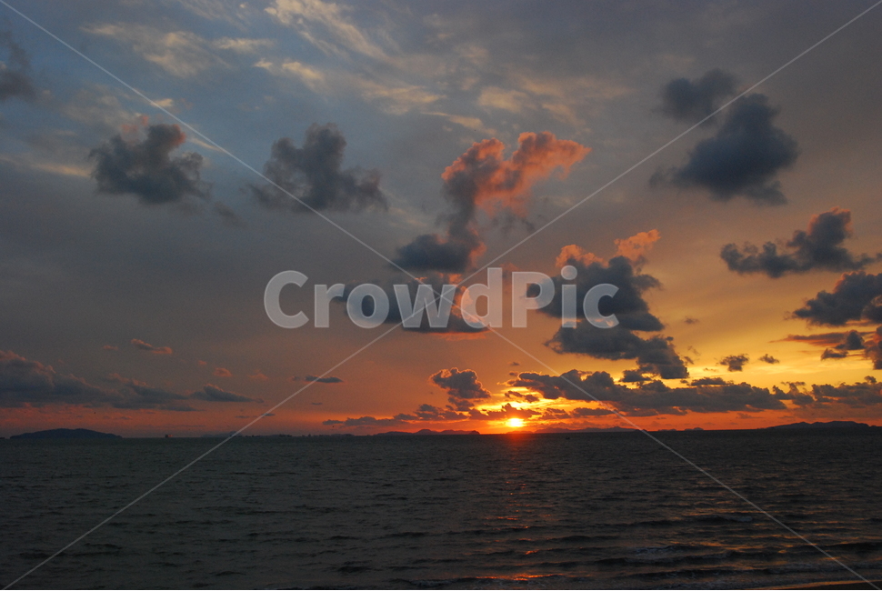 석양,노을,서해바다,구름,낙조,자연,풍경,nature,landscape,outdoors,옥외,dusk,황혼,sunset,일몰,dawn,새벽,sky,하늘,red sky,붉은 하늘,sunlight,햇빛
