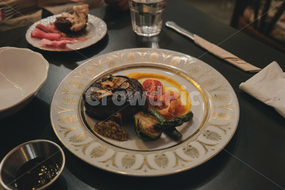 steak,restaurant,meat,bowl,food