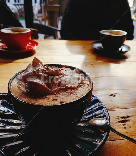 pottery,도기류,컵,cup,커피컵,coffeecup,beverage,마실것,latte,라떼,카푸치노,카페,커피,음료,받침접시