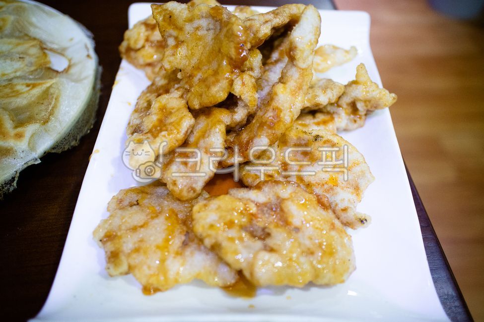 꿔바로우,탕수육,중국탕수육,요리,중국요리,음식,중국집,돼지고기,돼지고기튀김,식당,외식