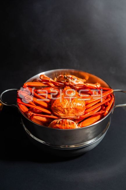 Red crab dish,snow crab,Steamed red crab,red crab,crab