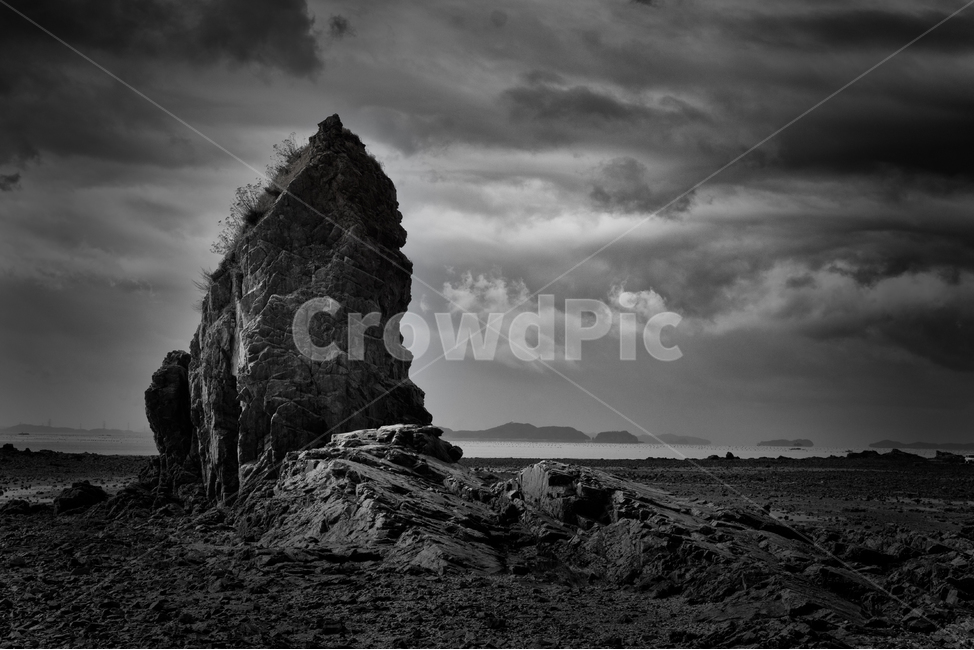 제부도,바위,구름,흑백,화성시,서해,풍경,바다,썰물,갯벌,rock,cloudy,landscape,sea,자연,풍경,nature,landscape,흑백,모노톤,monochrome,black and white,weather,날씨,outdoors,옥외