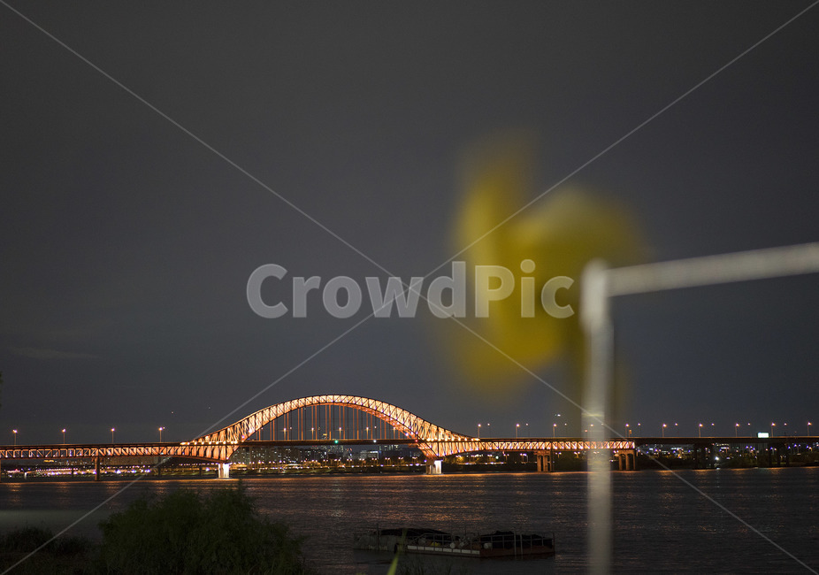 야경,방화대교,바람개비,한강,저녁,야경,밤,풍경,nightscape,night,landscape,건축물,건물외관,exterior,building,structure,architecture,construction,건물,arch,아치,arched,아치형,bridge,다리,arch bridge,아치교