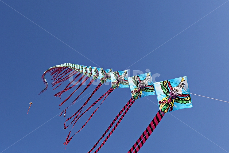 연,연날리기,가오리연,연꼬리,하늘,실,줄,연결,한국전통,한국문화,korean traditional,korean culture