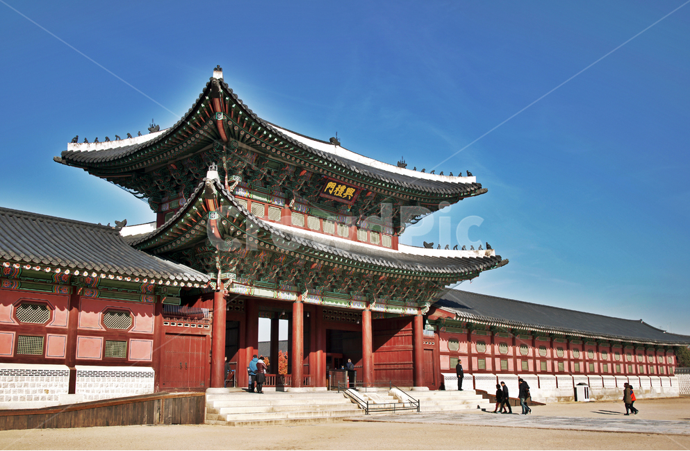 흥례문,경복궁,정문,고건축,전각,2층목조건물,한국전통,한국문화,korean traditional,korean culture,랜드마크,landmark,tourist attraction,한국랜드마크,한국관광지,한국명소,korea landmark,korea tourist attraction